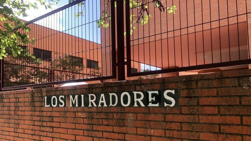 Fotogalería | La calle de los miradores de Cáceres