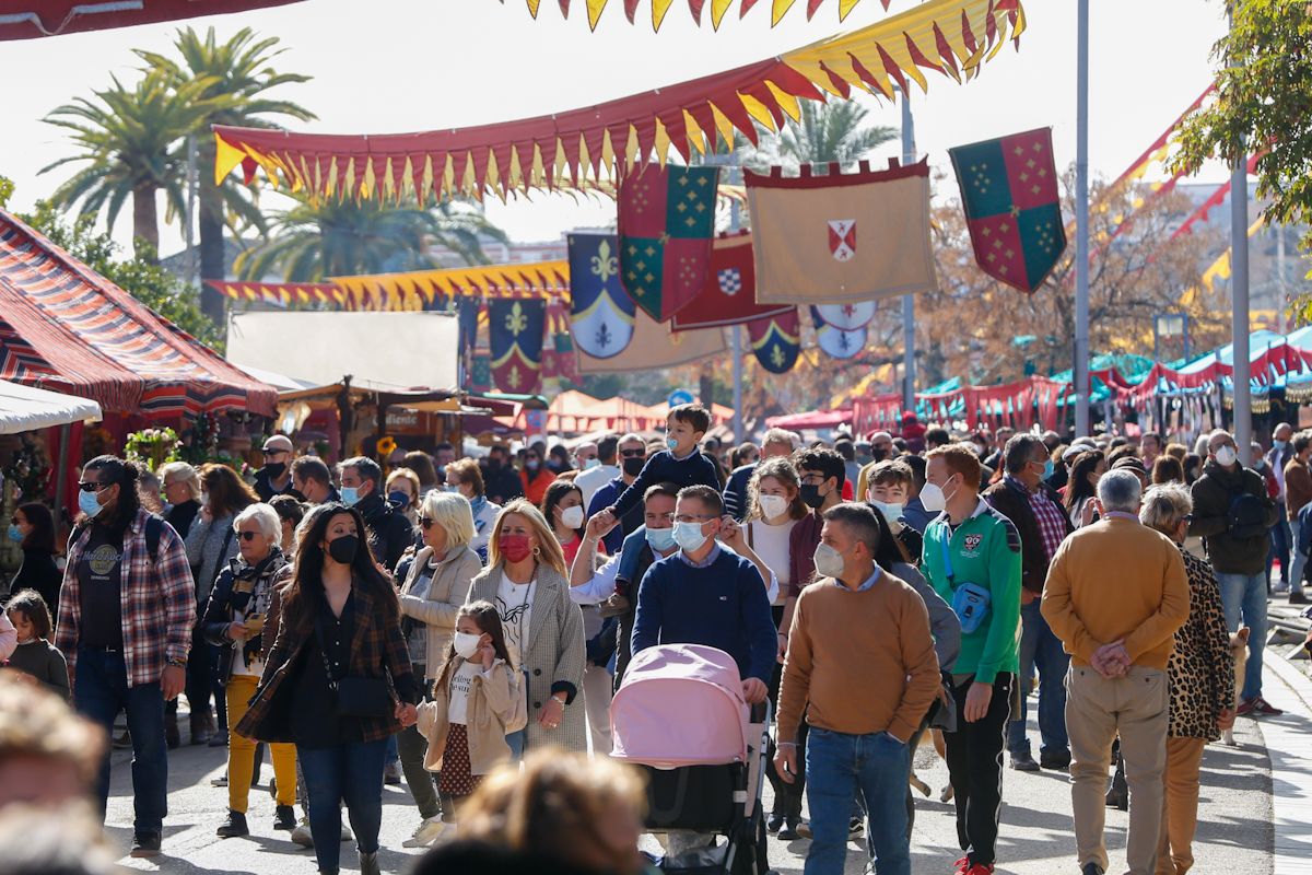 Córdoba se vuelca con el mercado renacentista