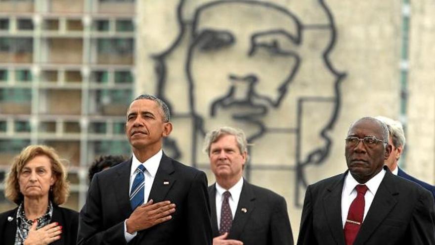 Obama davant d&#039;una imatge de Che Guevara, a l&#039;Havana