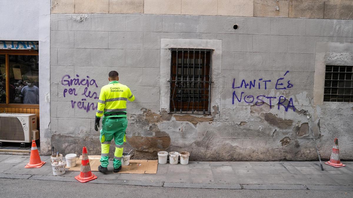 Barcelona elimina más de 57.000 pintadas en seis meses con el nuevo ...