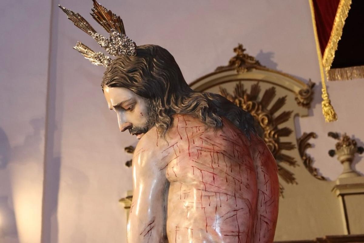 El Cristo de la Coronación de Lorca se acerca a los fieles por su cuarto de siglo