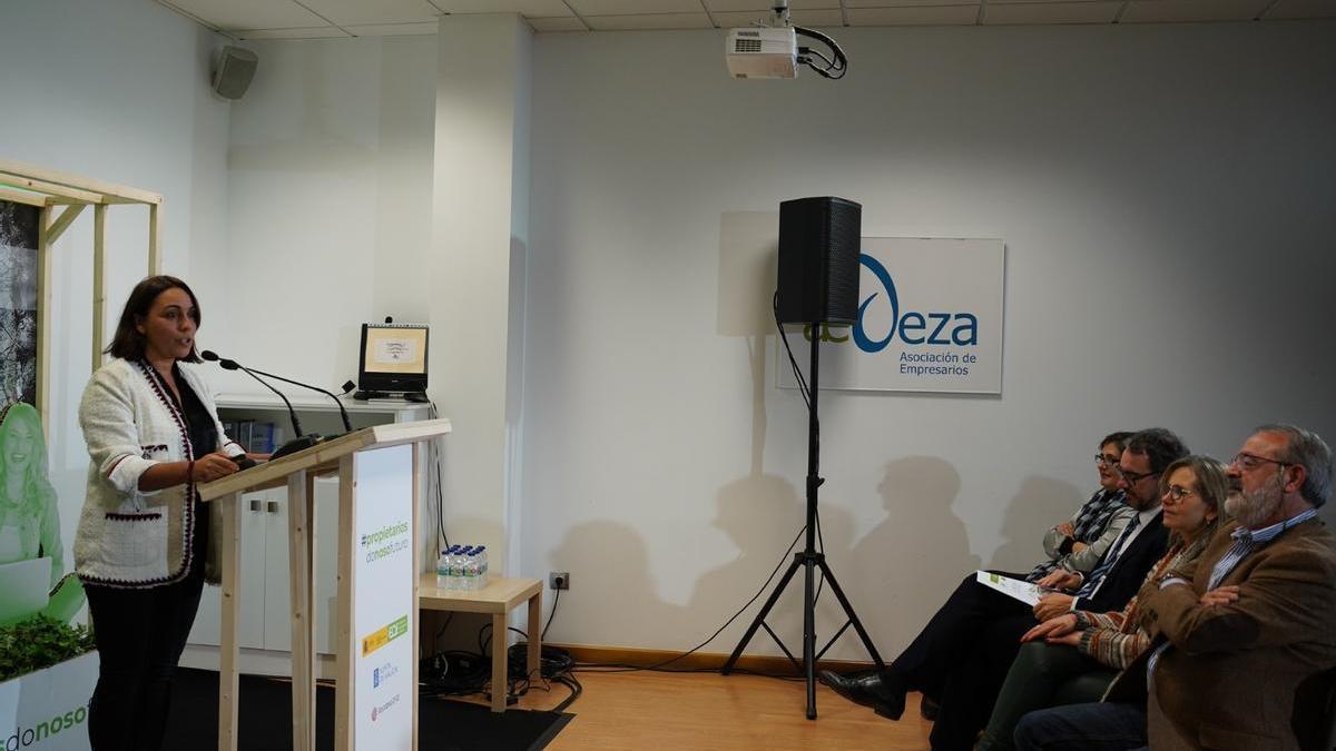 Clausura de la actividad en las dependencias de la Asociación de Empresarios de Deza (AED).
