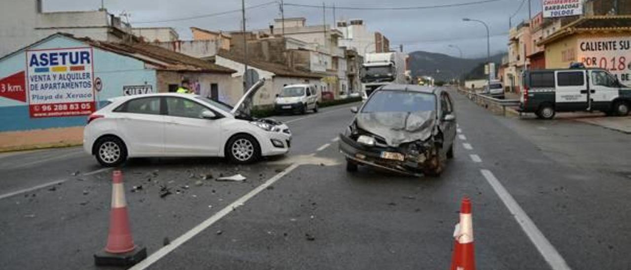 Un muerto y cinco heridos en dos accidentes en la N-332 en la Safor