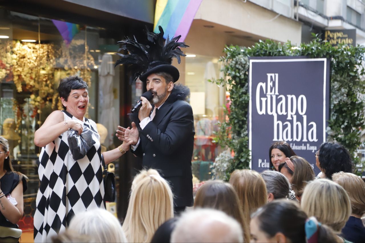 El centro de Córdoba se llena de ambiente en la Shopping Night 2025