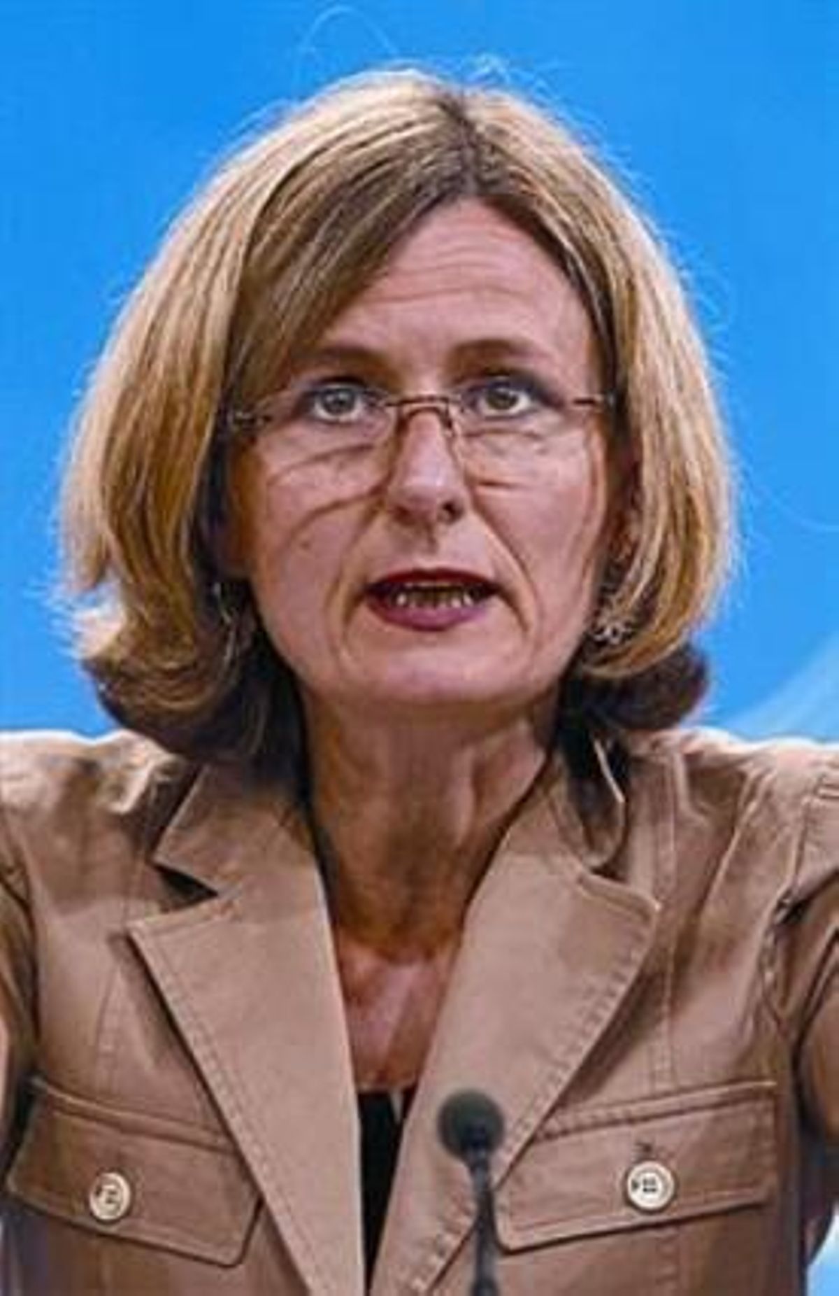 Pia Ahrenkilde, portaveu de la CE. Pia Ahrenkilde, portaveu de la CE.