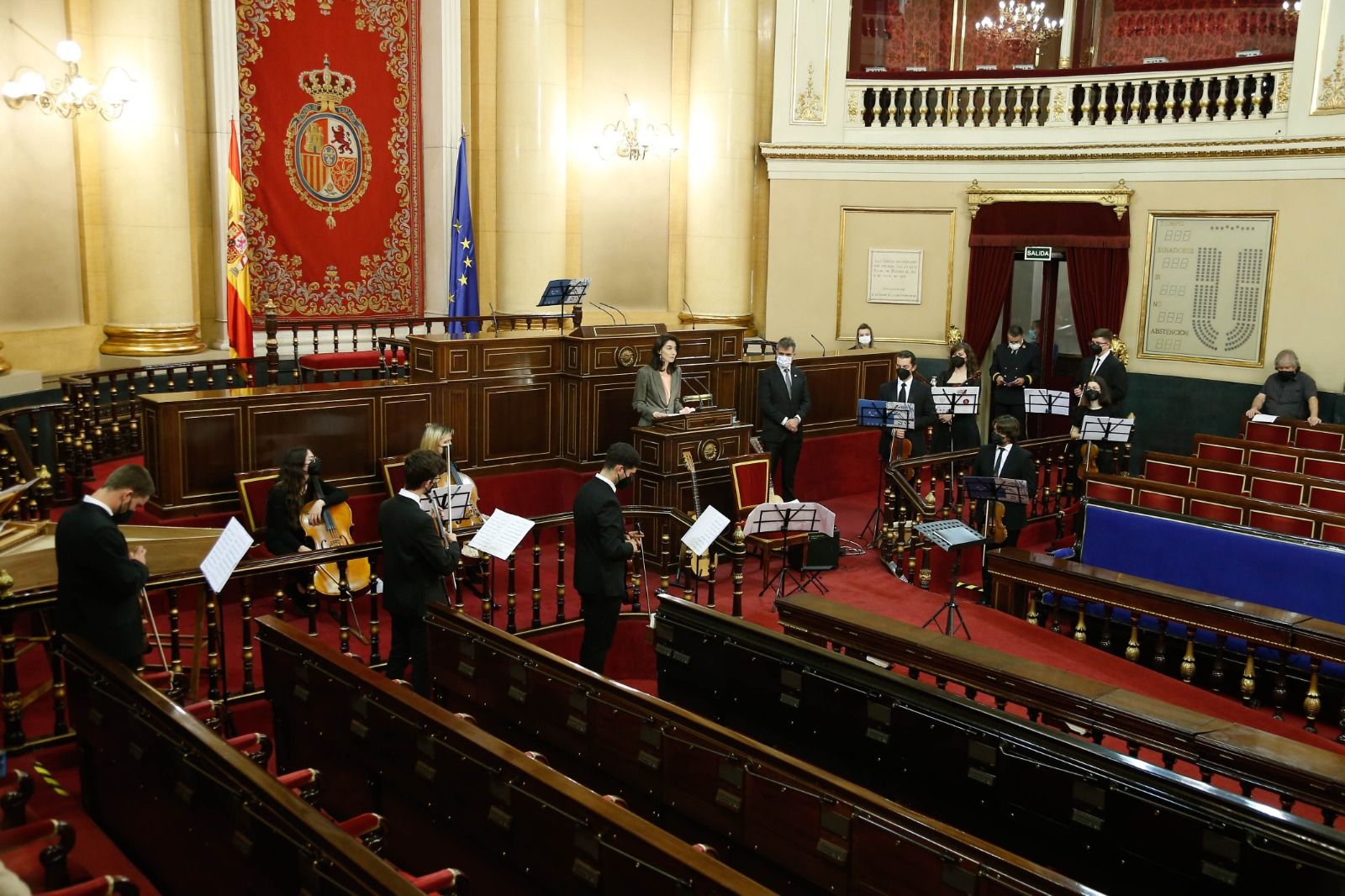 La Camerata Llíria City of Music actúa en el Senado.
