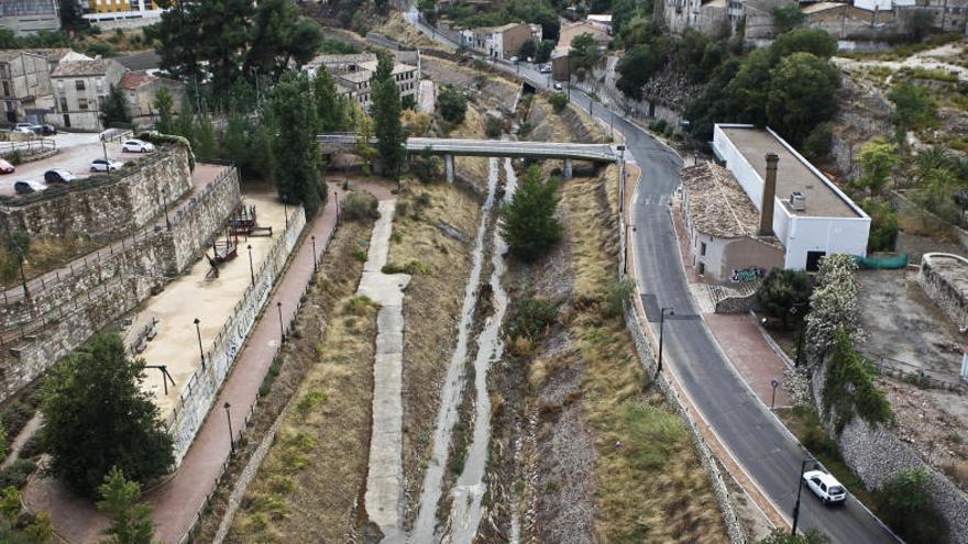 El río Riquer a su paso por el puente de San Jorge