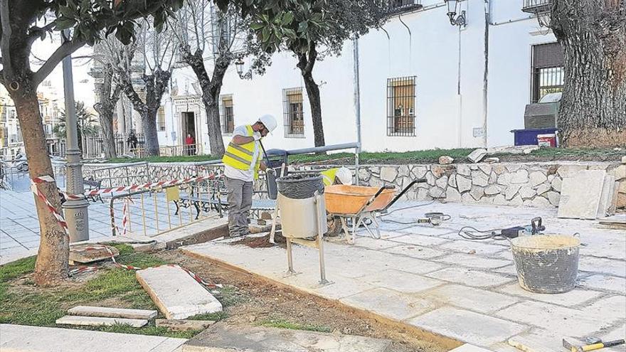 Comienza la mejora de la plaza de San Juan de Dios