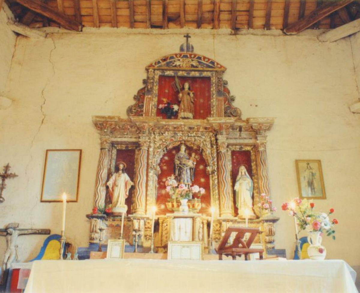 Valdemerilla (La Carballeda) Modesta pero grata localidad, dispersa entre prados y arboledas