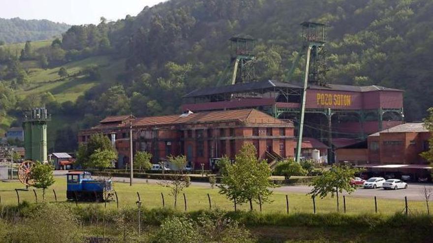 Las instalaciones del pozo Sotón, que se convertirá en Bien de Interés Cultural.