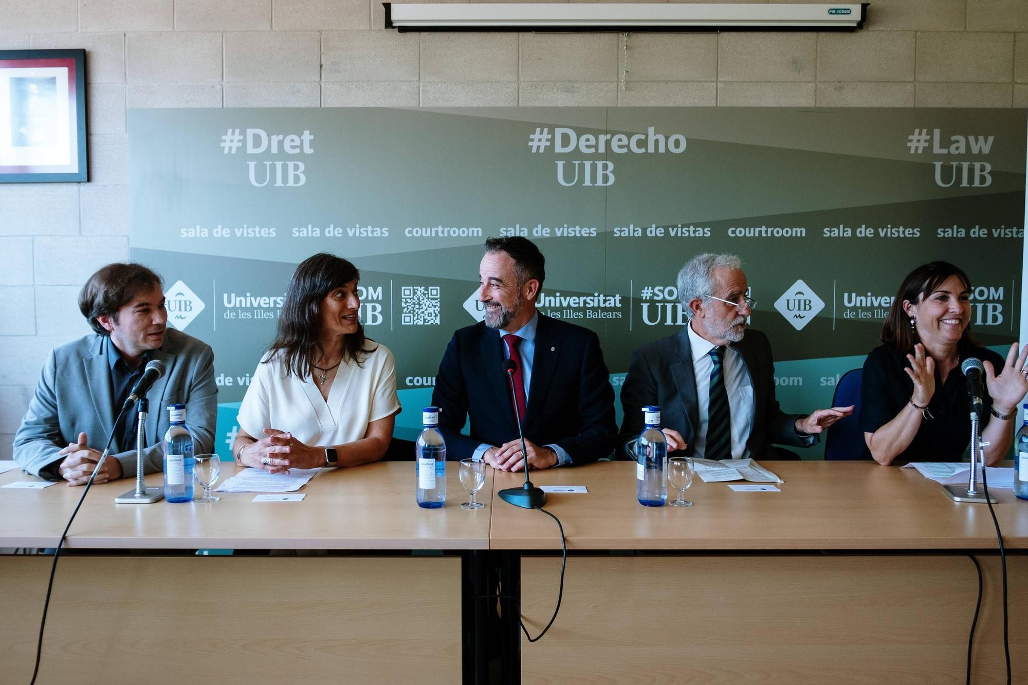 Así ha sido el primer juicio simulado de la UIB