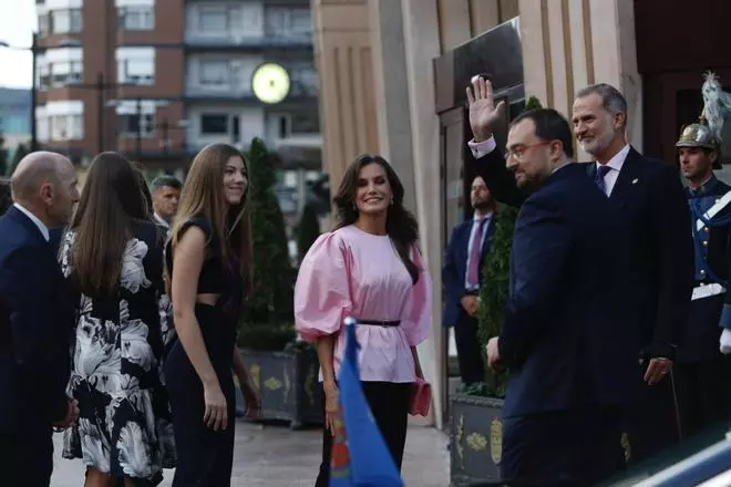 La Familia Real asiste en Oviedo al concierto de los Premios Princesa de Asturias