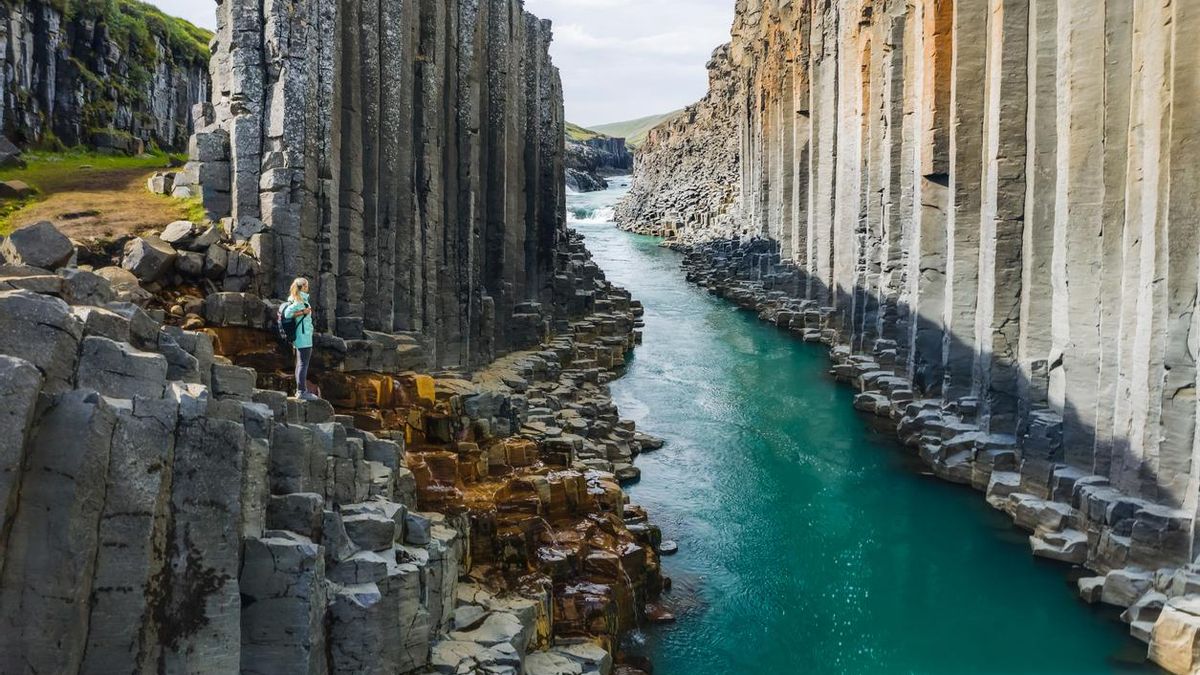 La ruta de senderismo más espectacular del mundo está en Islandia y recorre un impresionante cañón de dos millones de años