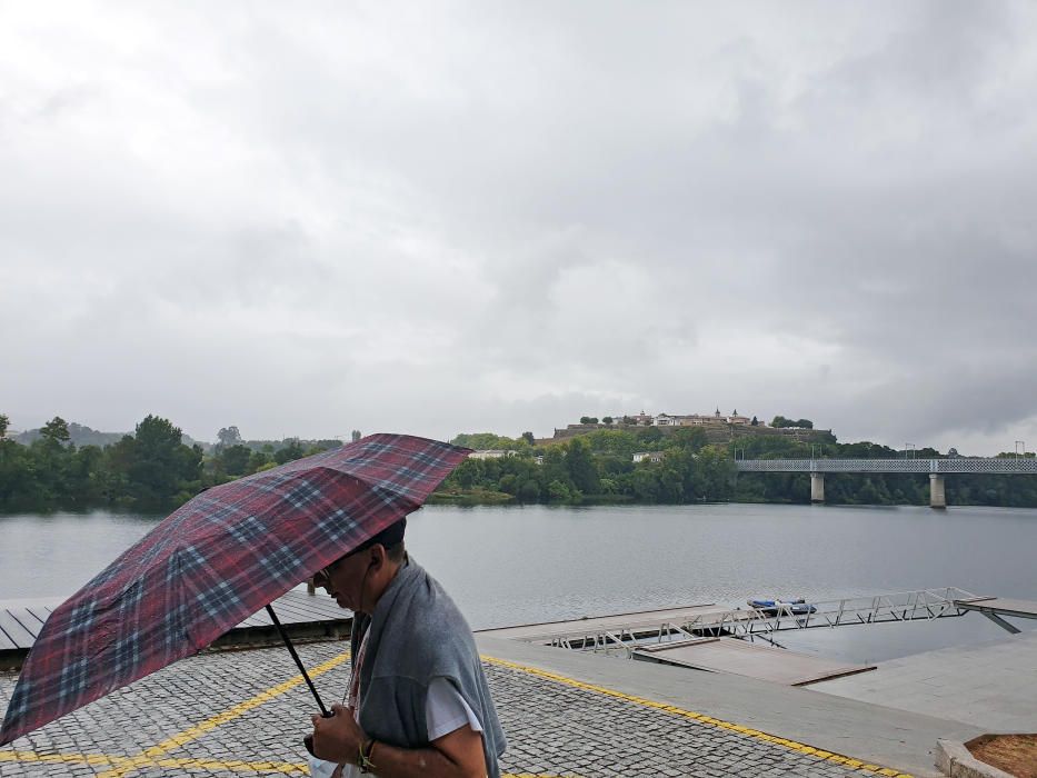 La lluvia volvió a toda Galicia después de un mes sin precipitacione