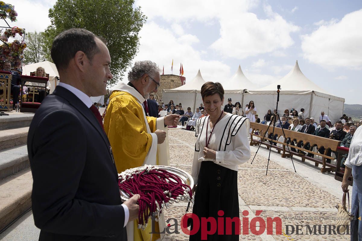 Fiestas de Caravaca | Imposición de cruces a los nuevos hermanos cofrades de la Vera Cruz