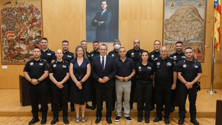 Benidorm incorpora 12 policías interinos para reforzar la seguridad en las playas