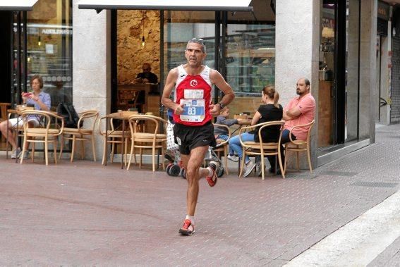 9.000 Läufer aus 49 Ländern gingen am Sonntag den 15.10. an den Start. In der Marathon Disziplin gingen die Deutschen leer aus.