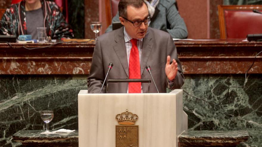 Ángel Rafael Martínez Lorente, durante su intervención.