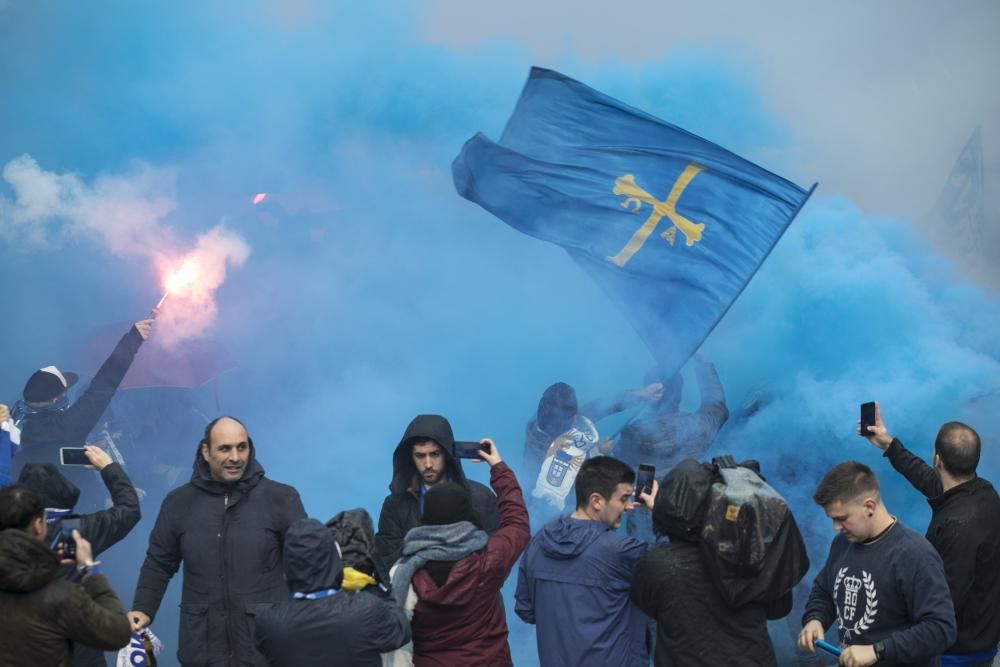 Llegada del Real Oviedo al Tartiere