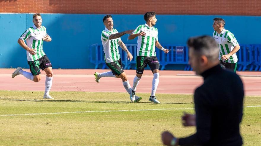 Calderón, goleador número 14 del Córdoba CF en la temporada en Primera Federación