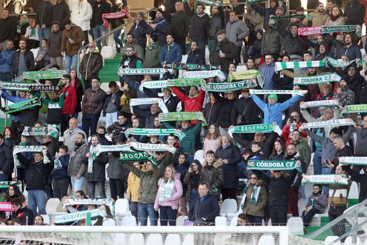 La afición blanquiverde en el Córdoba-Albacete