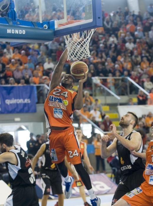 El Basquet Coruña cae ante el Breogán