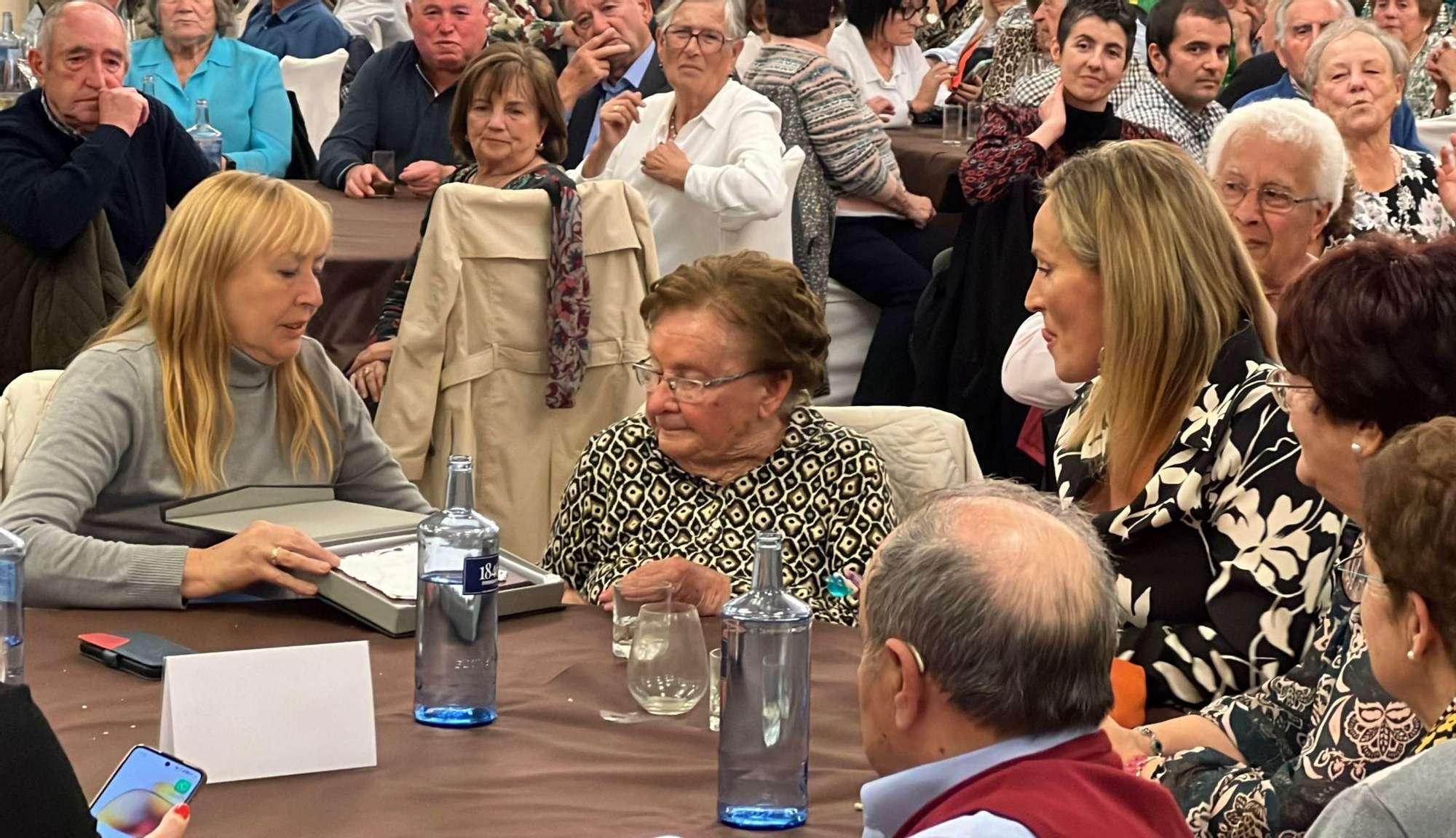 Así fue la comida de la Asociación de Jubilados y Pensionistas Alfonso X el Sabio de Nava