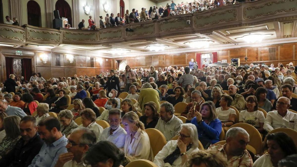 La magia de &quot;Les Luthiers&quot; permanece intacta