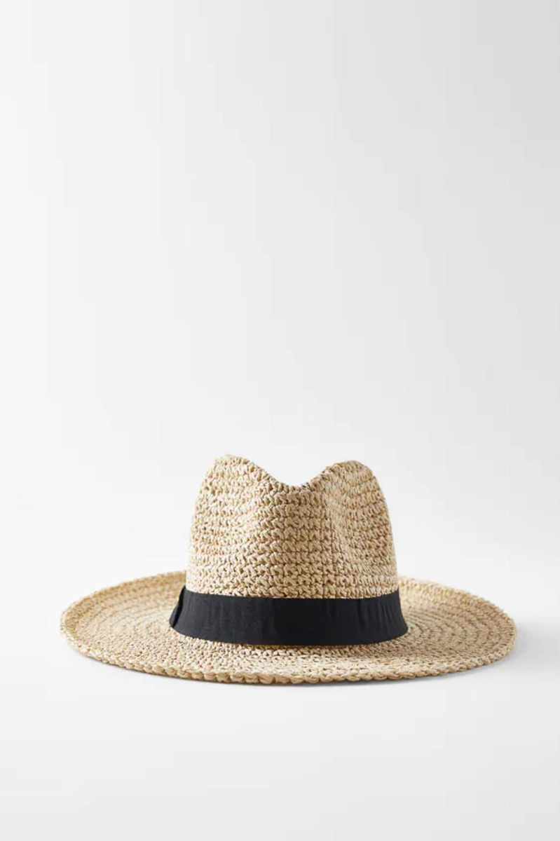 Sombrero estilo tejano de paja de Zara