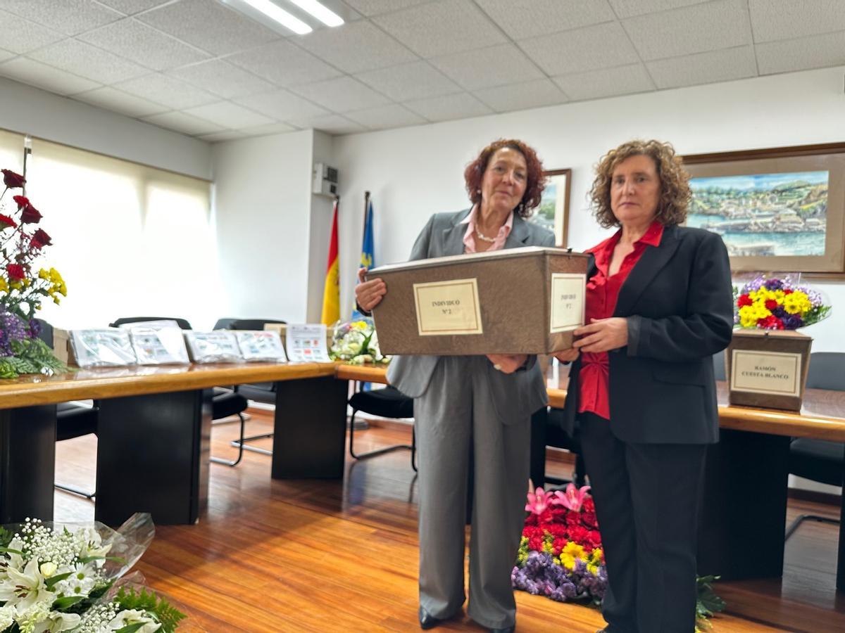 En imágenes: entrega solemne de los restos de las personas enterradas en una fosa común en La Caridad