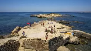 El nuevo Plan Especial de Tabarca pide menos "presión turística" mientras Alicante rechaza limitar las visitas