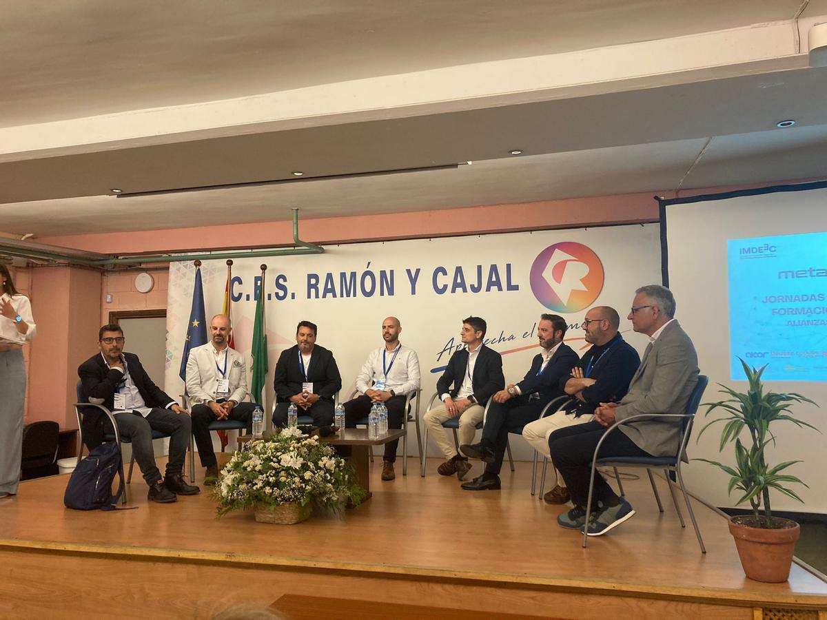 Mesa tecnológica.