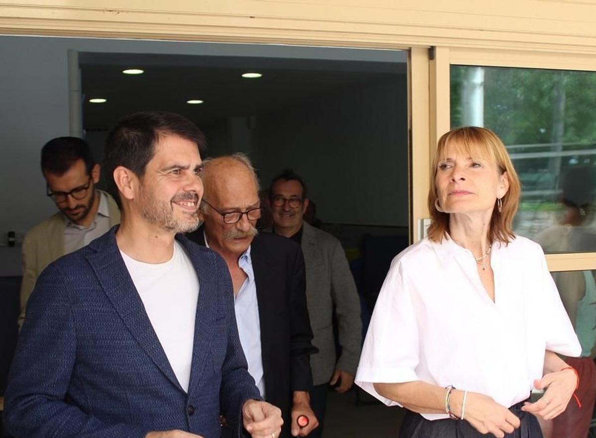 Junts i el PSC es disputen el suport de líders locals de l’antiga CiU