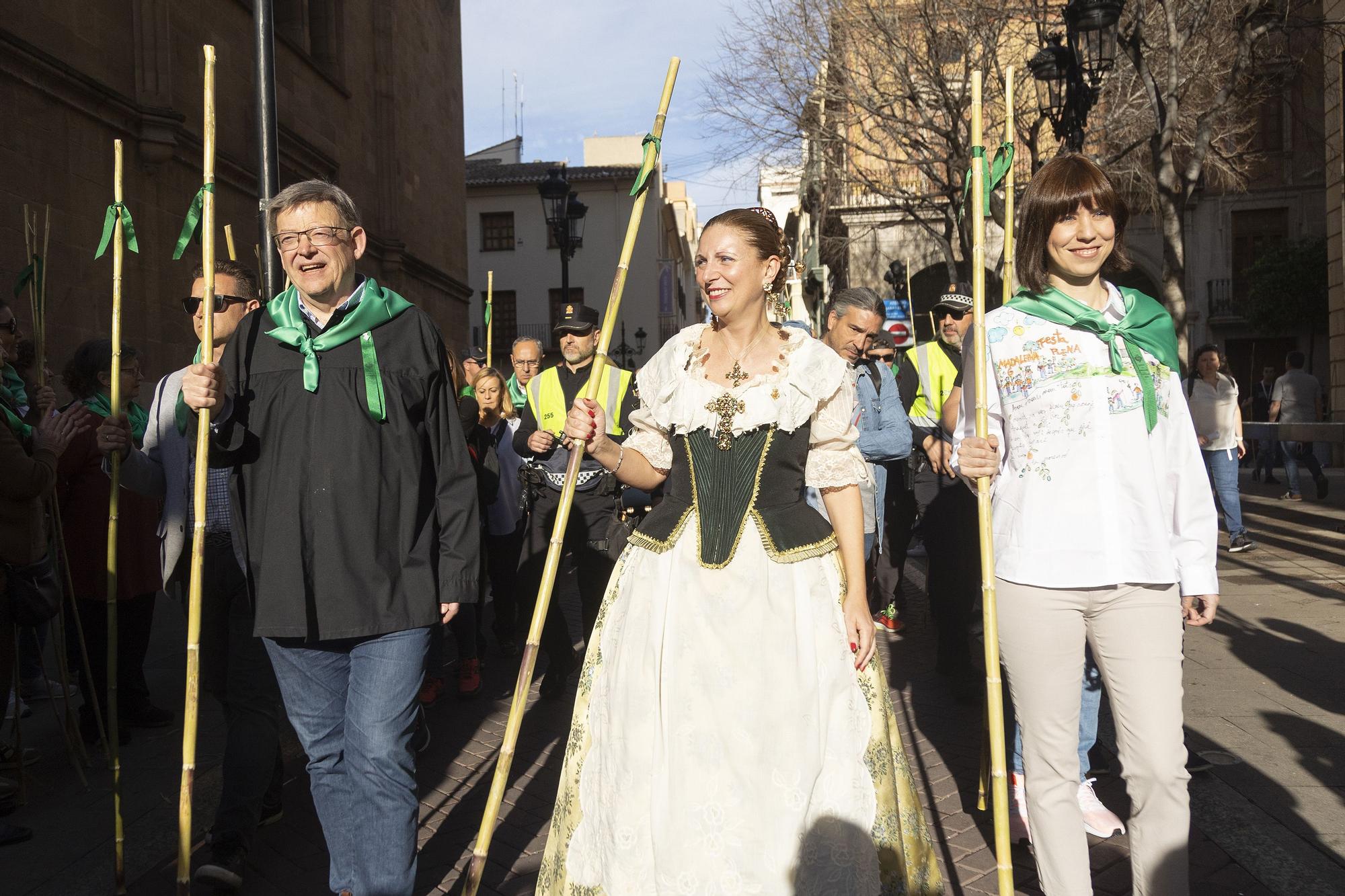 Una multitudinaria y veraniega Romería que da inicio a Magdalena