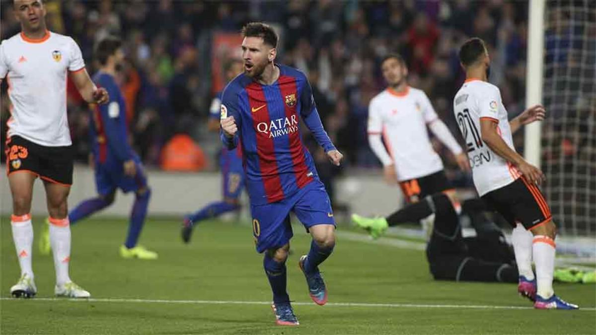 Messi en acción frente al Valencia