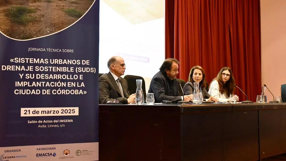 Inauguración de las jornadas de Emacsa en el Jardín Botánico de Córdoba durante el pasado mes de marzo.