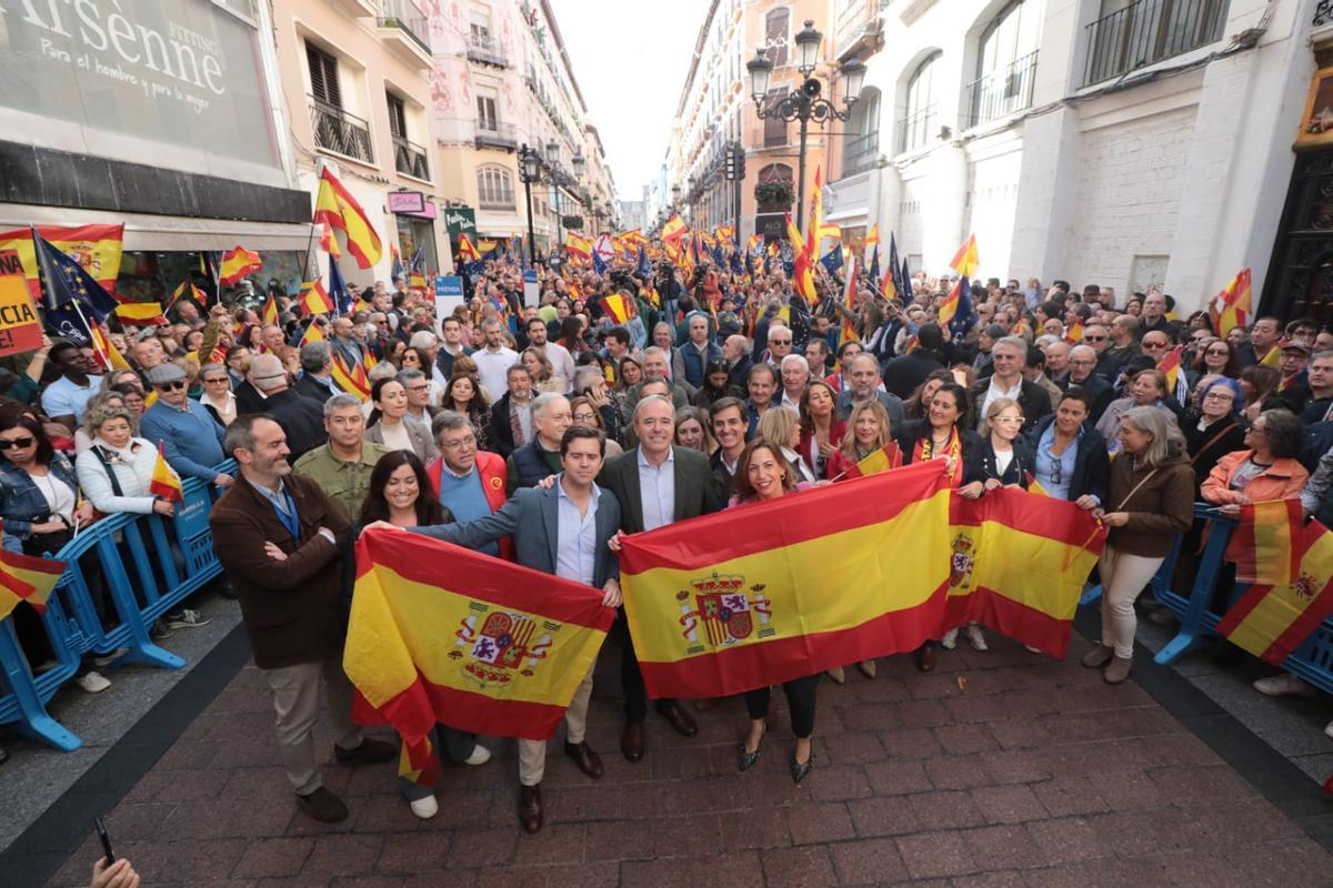 En imágenes | Manifestación del PP contra la amnistía en Zaragoza - El ...