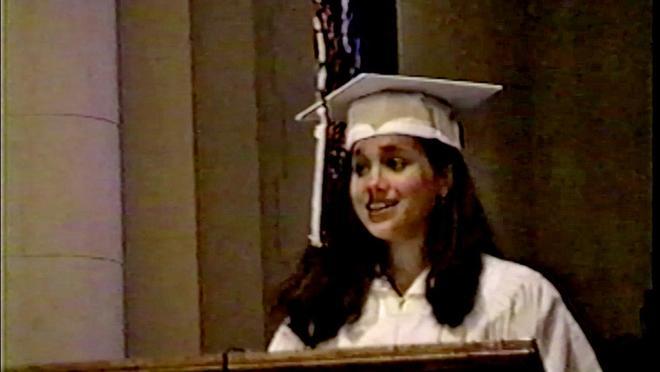 Meghan Markle hablando el día de su graduación