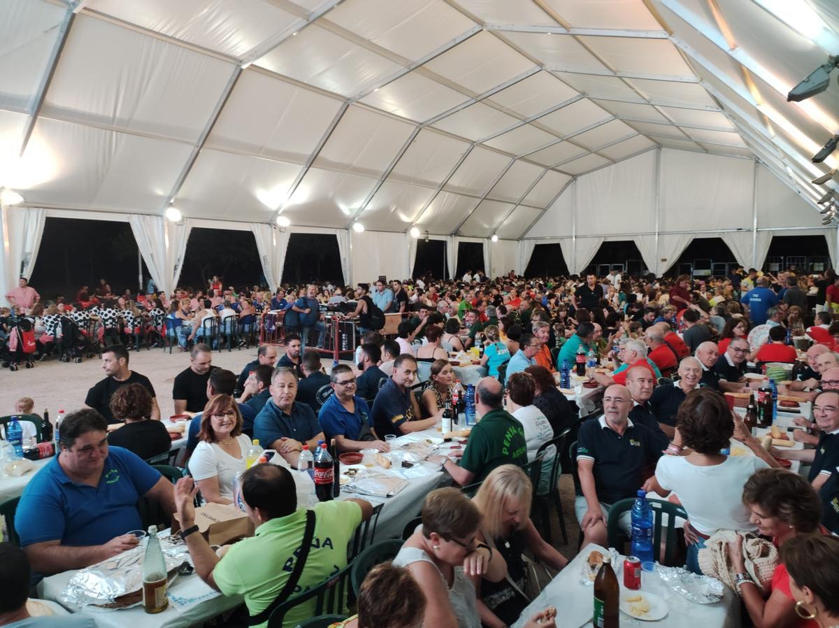 La gastronomía copará gran parte de la programación, reuniendo a grupos de amigos y familiares en torno a la mesa.