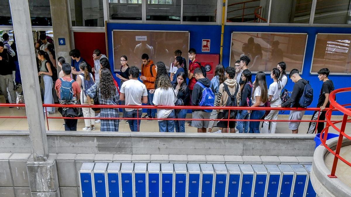 La violencia machista y Bernarda Alba abren los exámenes de la EBAU en Canarias