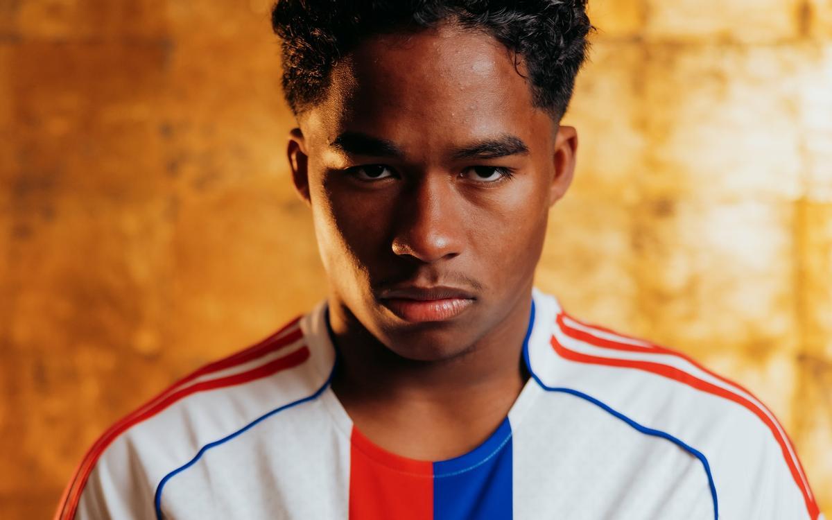 Endrick, con la camiseta del Lyon