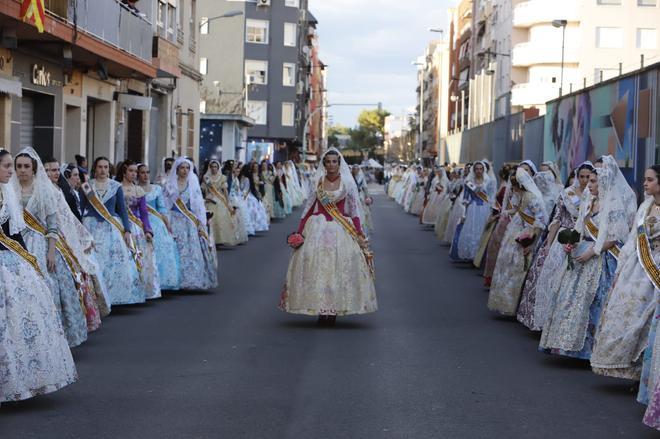 Búscate en la Ofrenda de Alzira