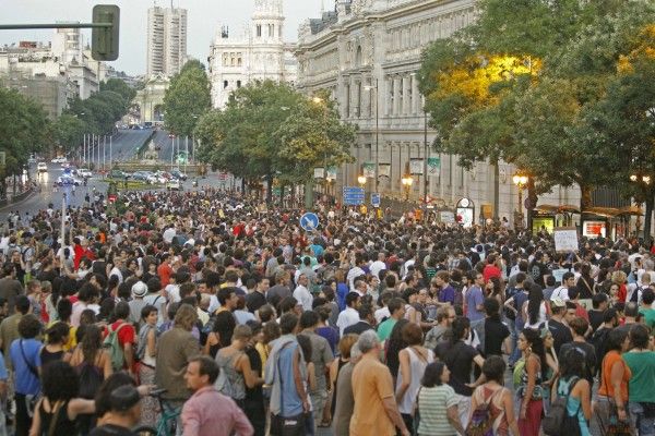 Desalojo de los indignados acampados en la Puerta del Sol y el Paseo del Prado