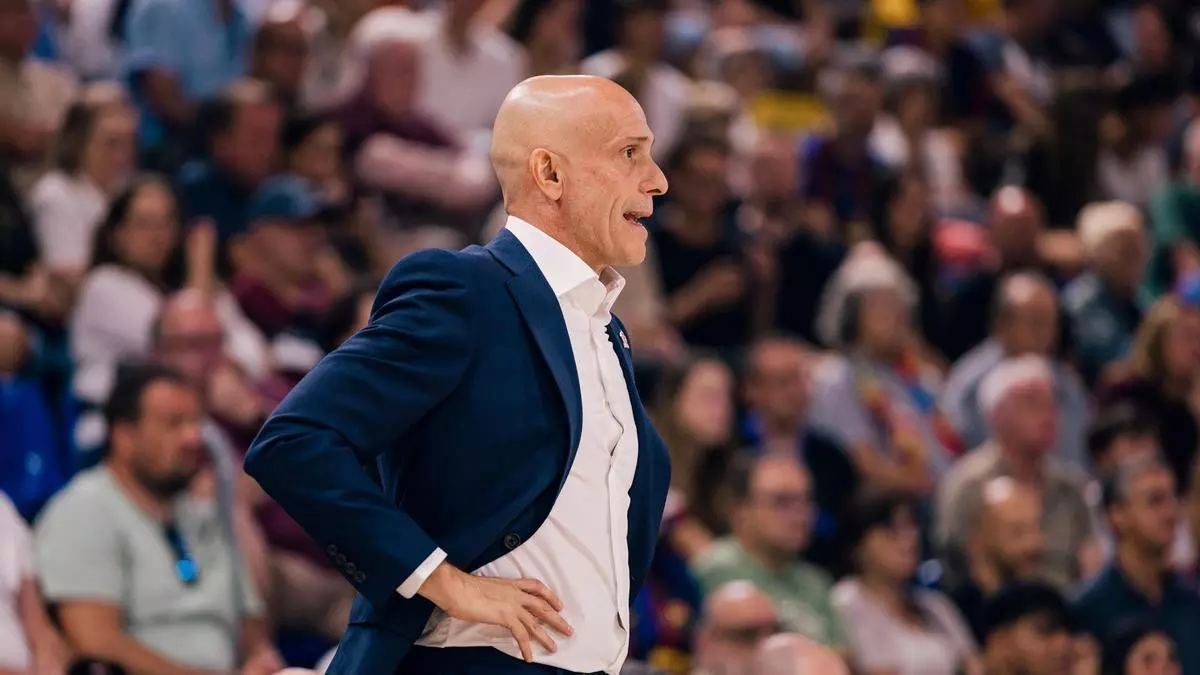 Carles Marco: "Tenemos que disfrutar de esta liga con el cuchillo entre los dientes"