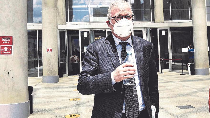 Valcárcel quiere que declaren 82 testigos en el juicio de la desaladora