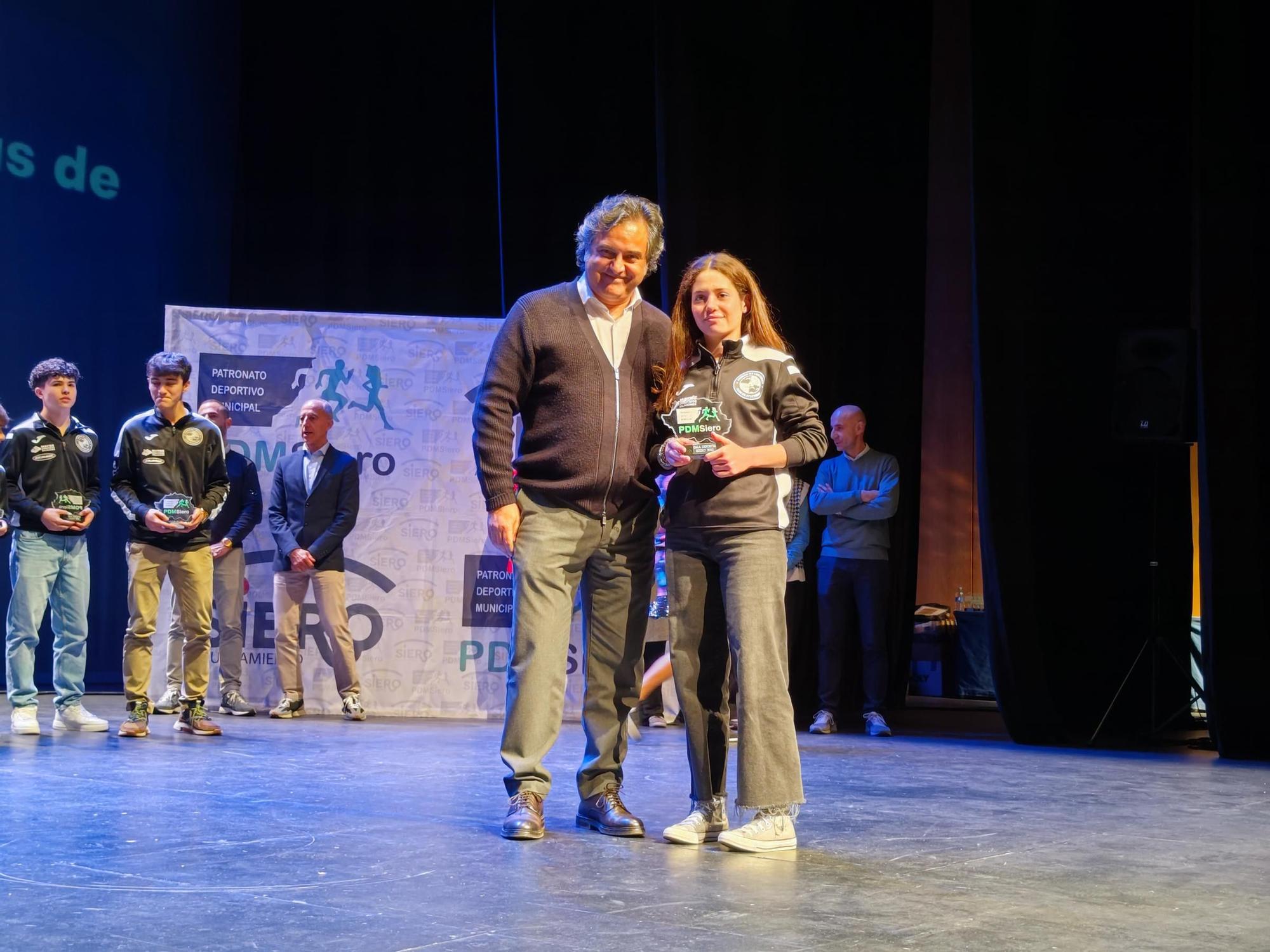 Siero premia el esfuerzo de una vida saludable: así fue la Gala del Deporte