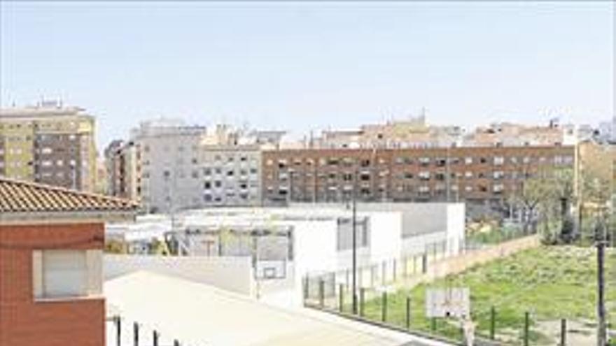 Castellón urbaniza los accesos al Soler i Godes tras años de quejas