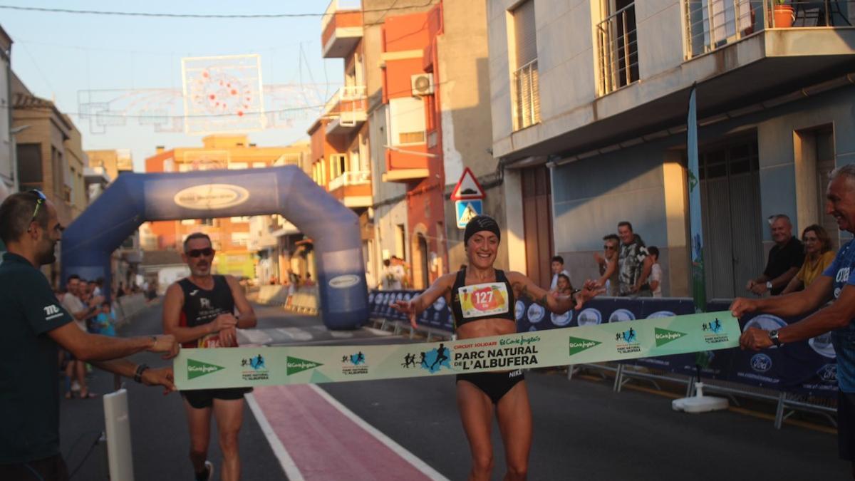 Elia Fuentes, ganadora en Favara