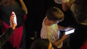 Un algoritme al mòbil redueix els intents de suïcidi