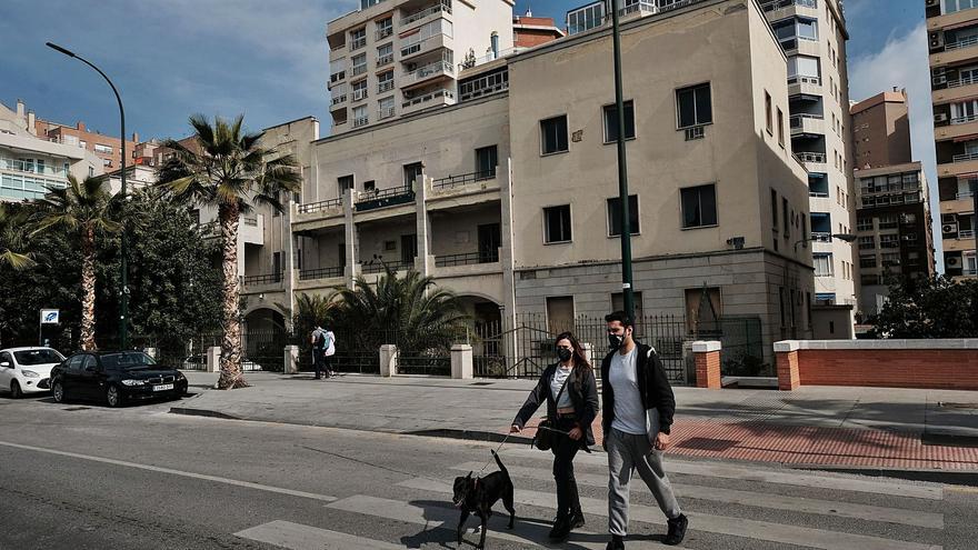 El antiguo edificio del Gobierno Militar en el Paseo de la Farola, que acogerá a partir de 2023 el Centro de Ciberseguridad de Google.